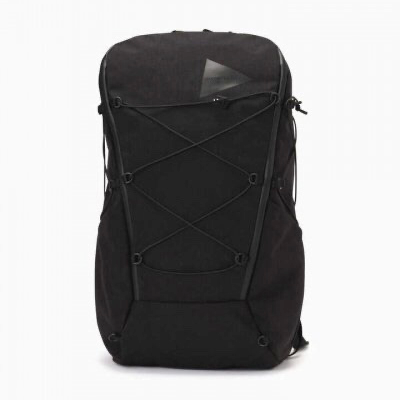 and wander(アンドワンダー) heather backpack